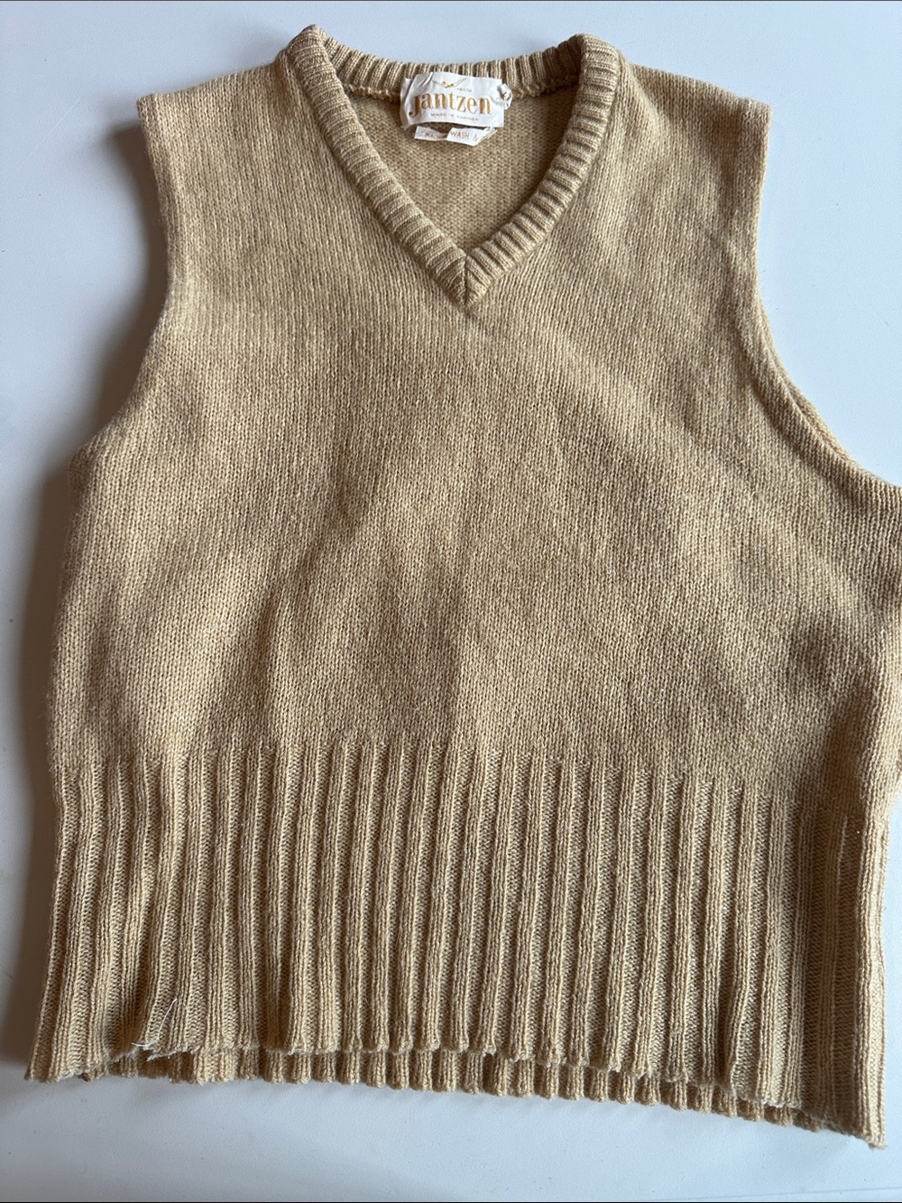 UNISEX Vintage Jantzen Beige V-Neck Sweater Vest
